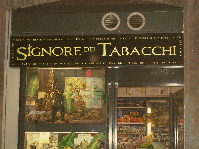 signore dei tabacchi.JPG